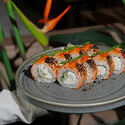 sushi rolls